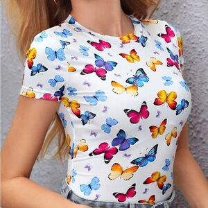 Butterfly Print Form Fitted Tee
